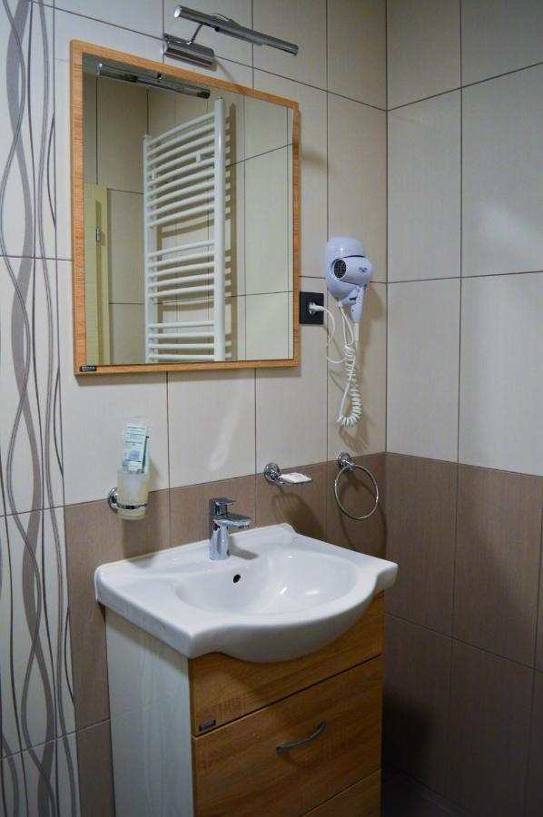 Apartmani Tika Golubac Exterior photo